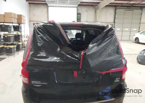 2017 Dodge Grand Caravan Sxt from USA, damaged, VIN 2C4RDGCG7HR817965